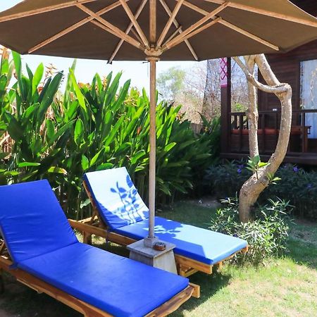 Uma Hostel Lembongan Bagian luar foto