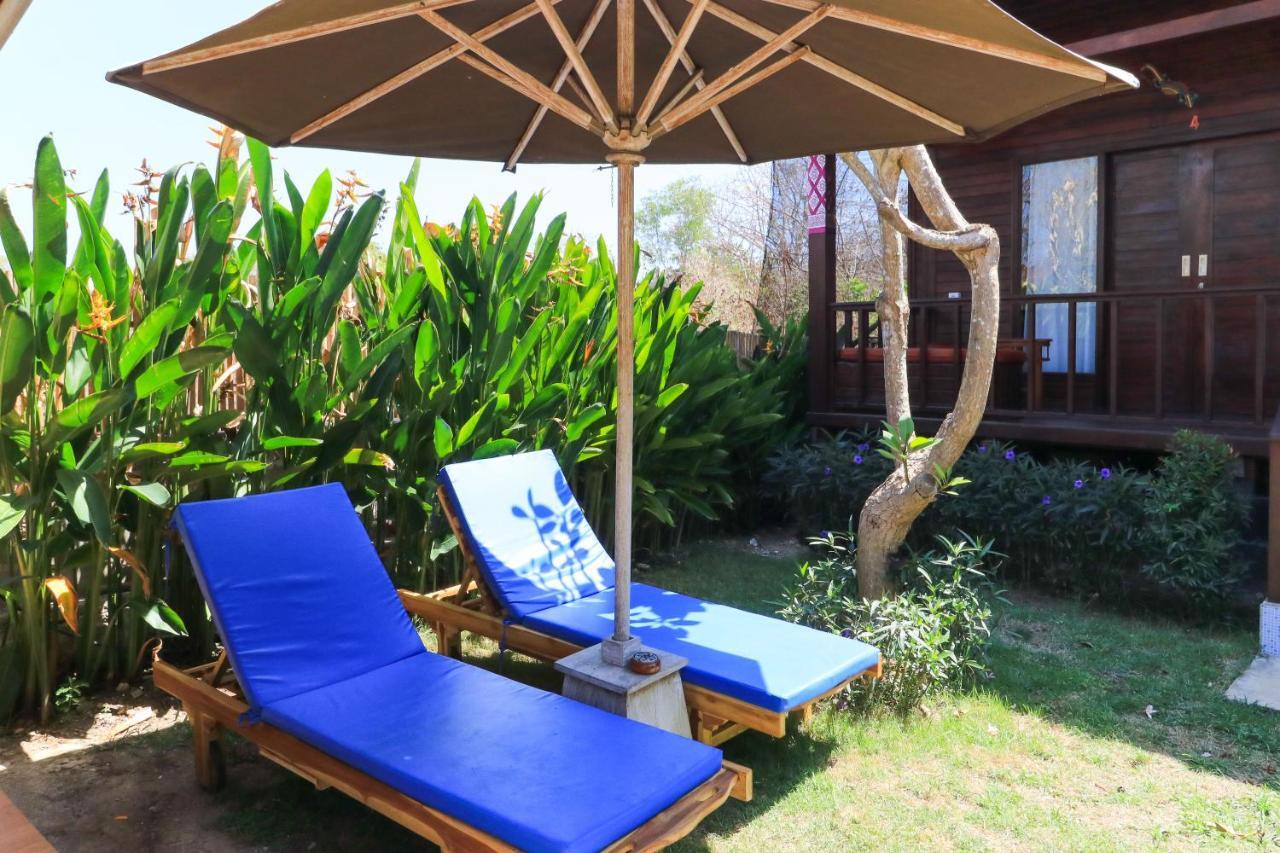 Uma Hostel Lembongan Bagian luar foto