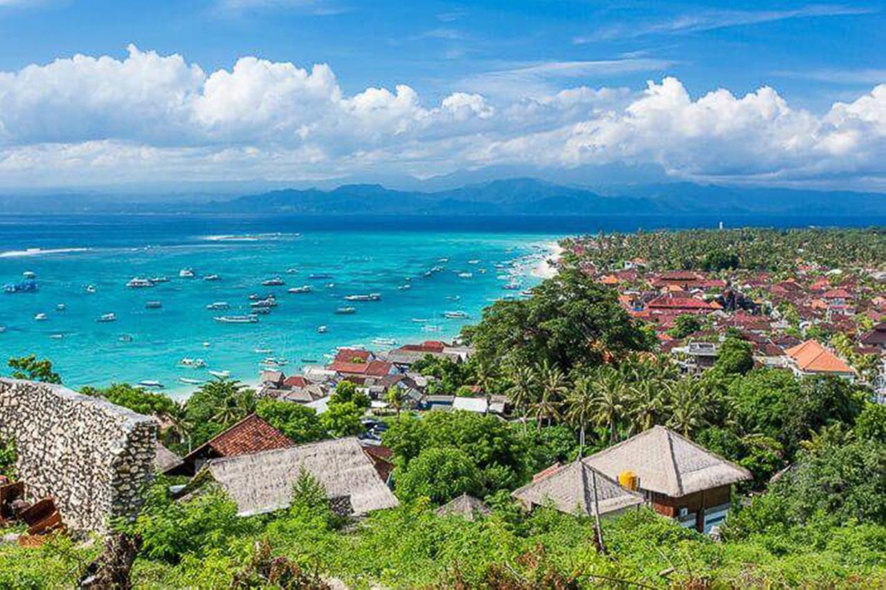 Uma Hostel Lembongan Bagian luar foto